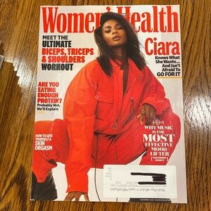 Women’s Health Magazine - December 2022 - Ciara     fitness diet women magazines